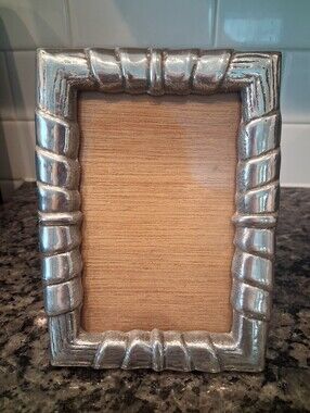 Pewter Heavy Weight  6 1/2 ×4 1/2 " Picture Frame